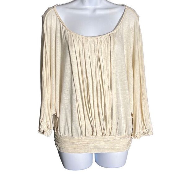 Max Studio Cream Top Size M - Picture 1 of 6